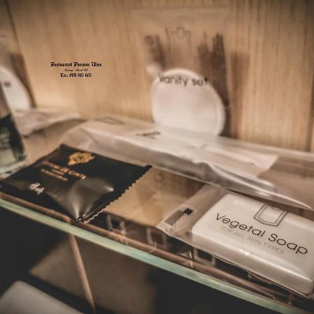 Restaurant Pansion Wien Cierny Brod Luaran gambar